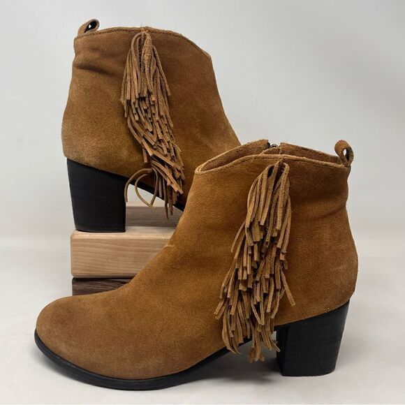 Matisse Cloey Chelsea Fringe Leather Booties 9 - Picture 1 of 14